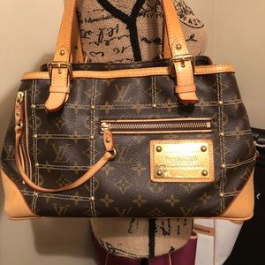 Louis Vuitton | LIMITED EDITION, RIVET tote! EUC